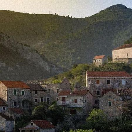 Heritage Apartments Kyra & Fox In Pitve, Hvar 외부 사진
