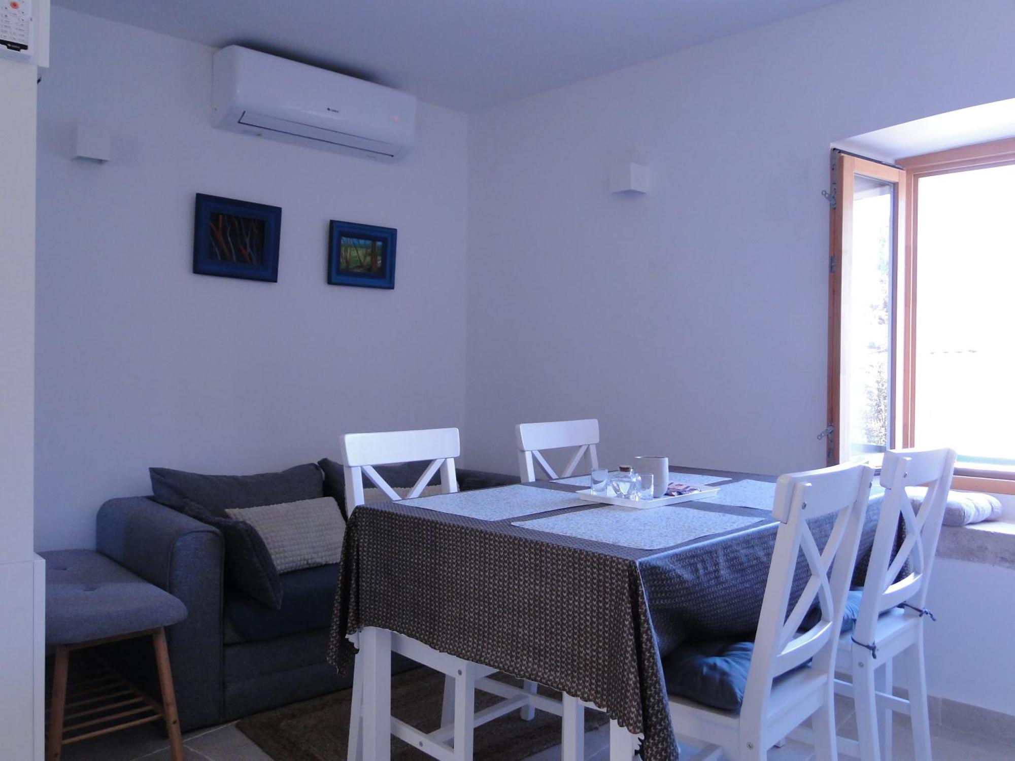 Heritage Apartments Kyra & Fox In Pitve, Hvar 외부 사진