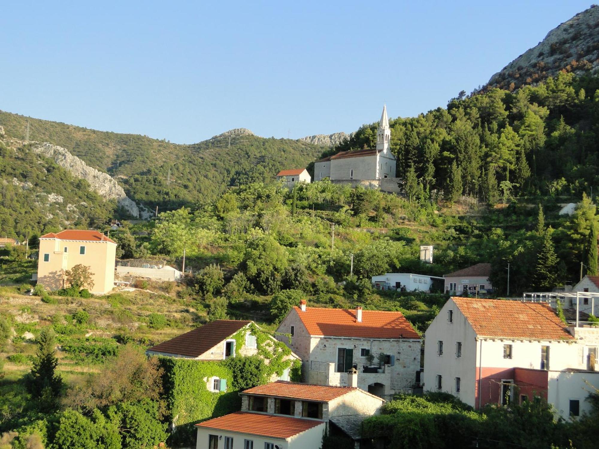 Heritage Apartments Kyra & Fox In Pitve, Hvar 외부 사진