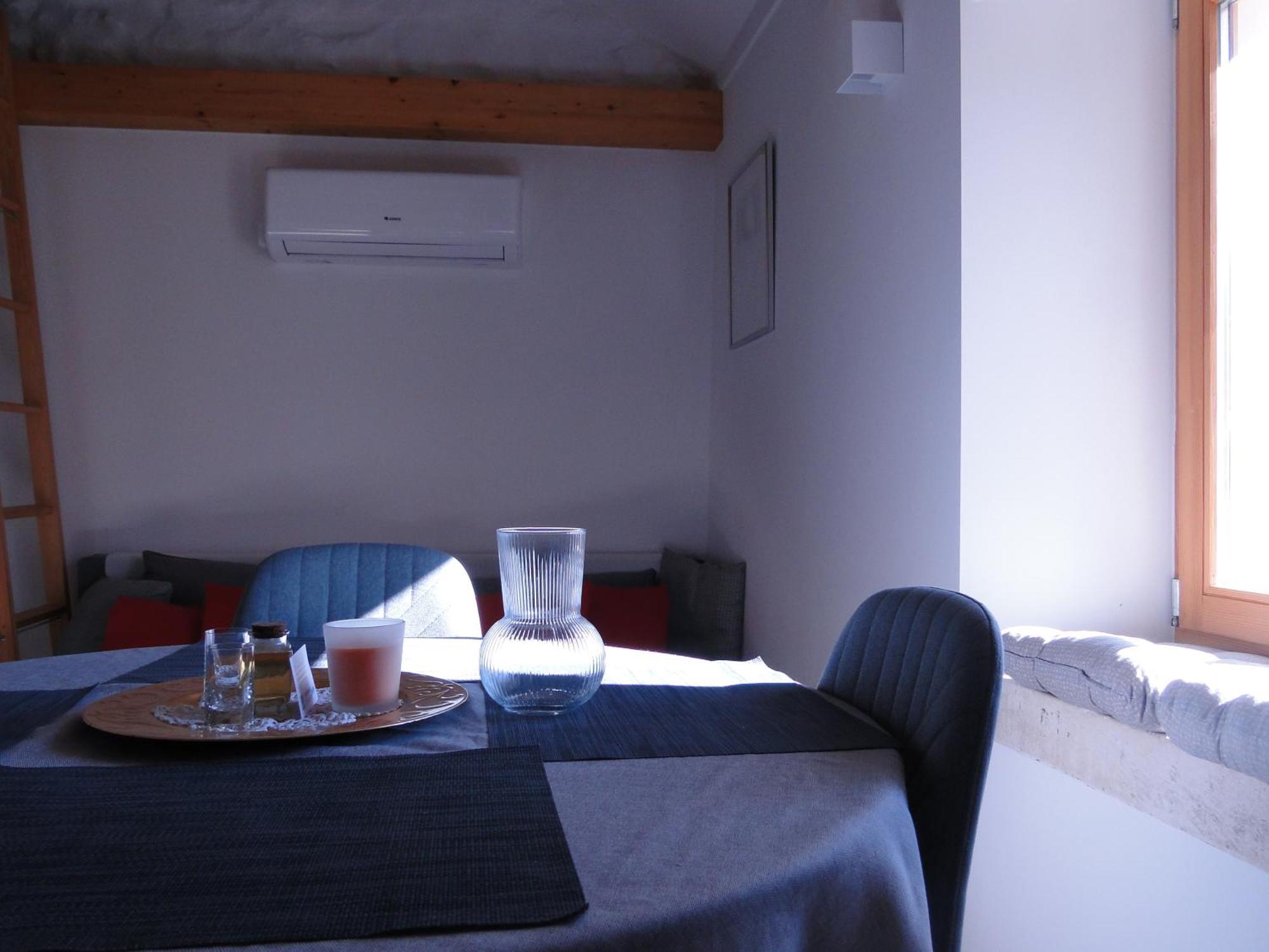 Heritage Apartments Kyra & Fox In Pitve, Hvar 외부 사진